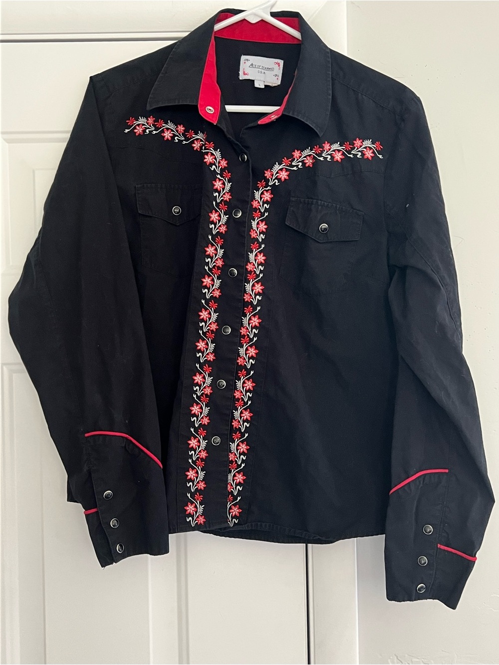 Black Western Floral-Embroidered Button-Down Shirt